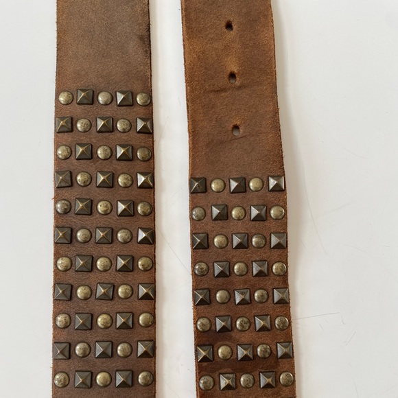 Grey Studded Belt, size 34 - Picture 2 of 8